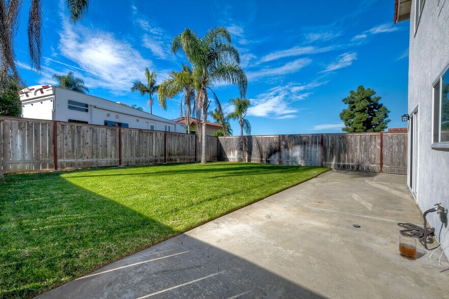 More Photos Of 6809 Corintia St, Carlsbad Multifamily For Sale