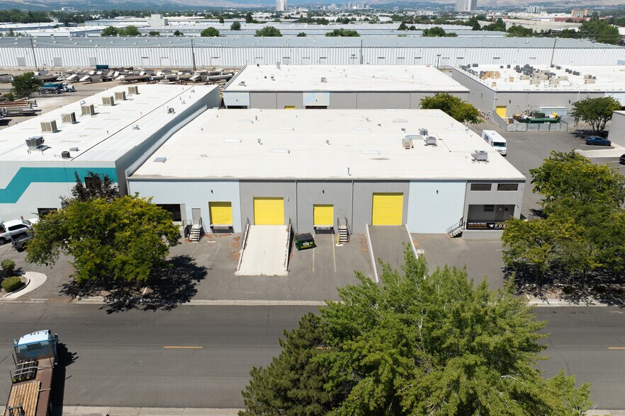 More Photos Of 865-871 Deming Way, Sparks Warehouse For Sale