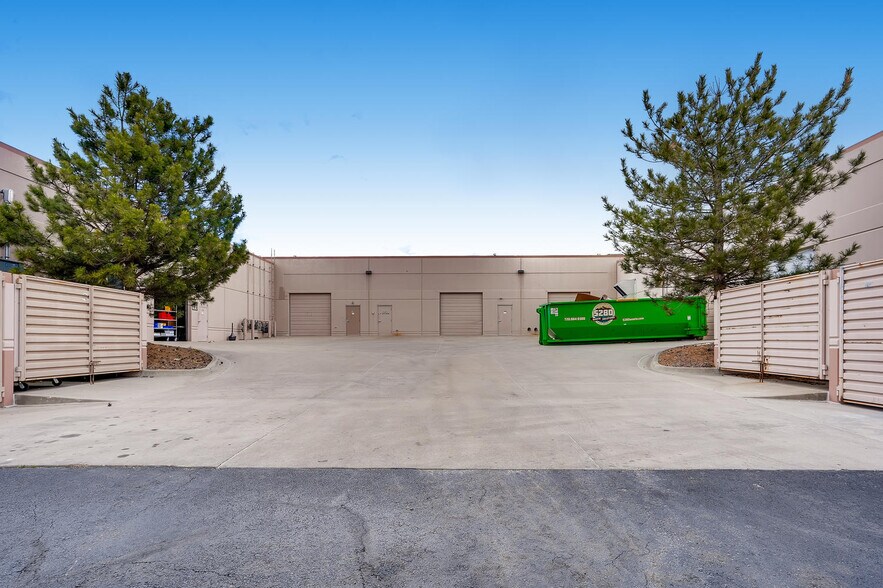 More Photos Of 4680 Table Mountain Dr, Golden Flex For Lease