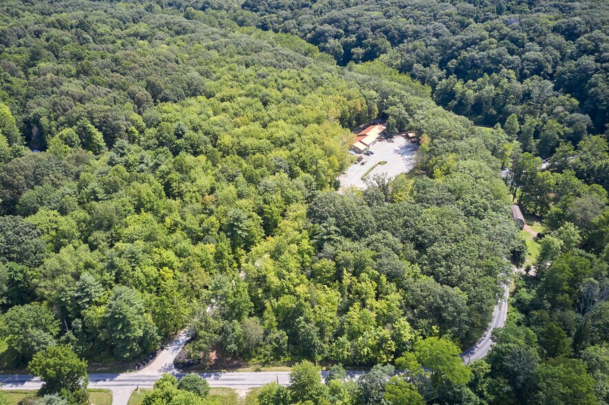 More Photos Of 834 Clyde Hill (South Countyline Rd), Geneva Winery Vineyard For Sale