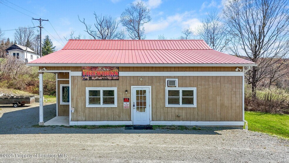 More Photos Of 6 Duran Rd, Equinunk Restaurant For Sale