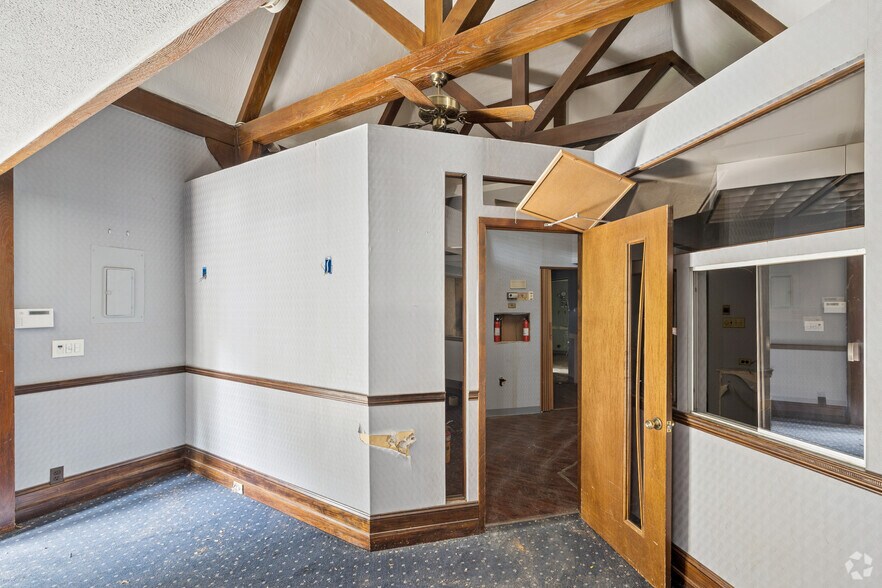 More Photos Of 99 Vose Ave, South Orange Office For Sale