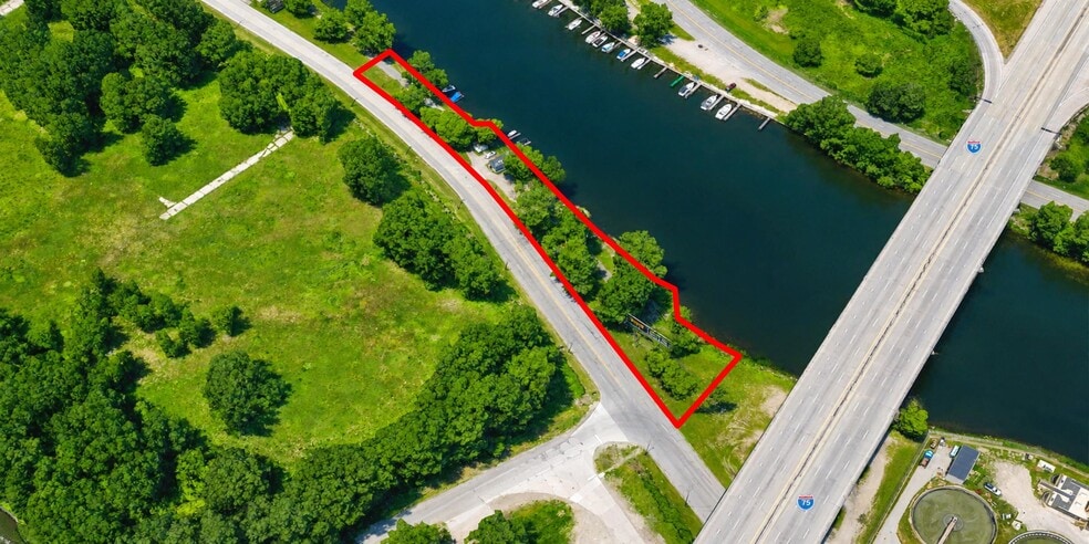 More Photos Of 1751 E Front St, Monroe Marina For Sale