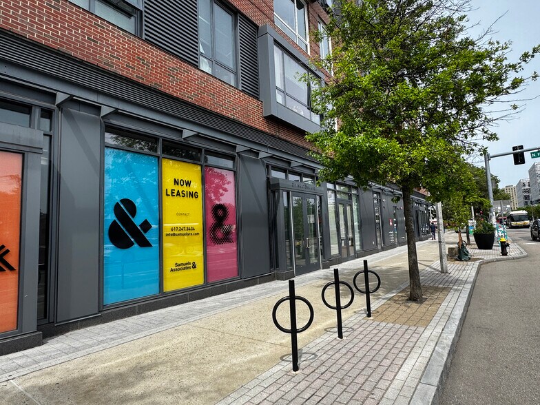 More Photos Of 219 Western Ave, Boston Restaurant For Lease