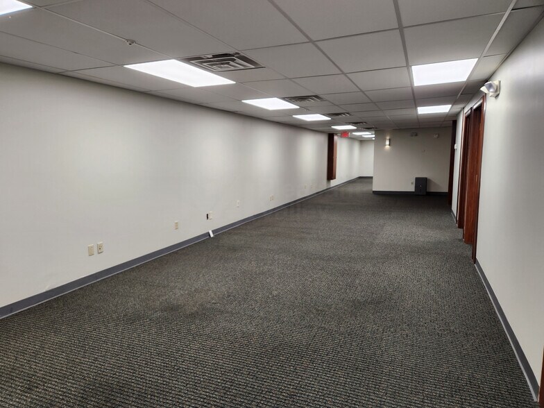 More Photos Of 1892 Georgetown Rd, Hudson Medical For Lease