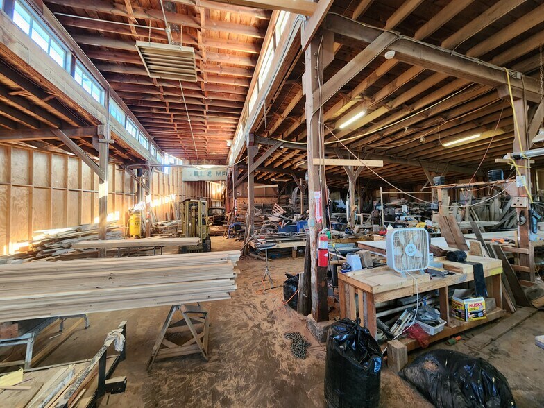 More Photos Of 541 S Troost Ave, Tulsa Manufacturing For Sale