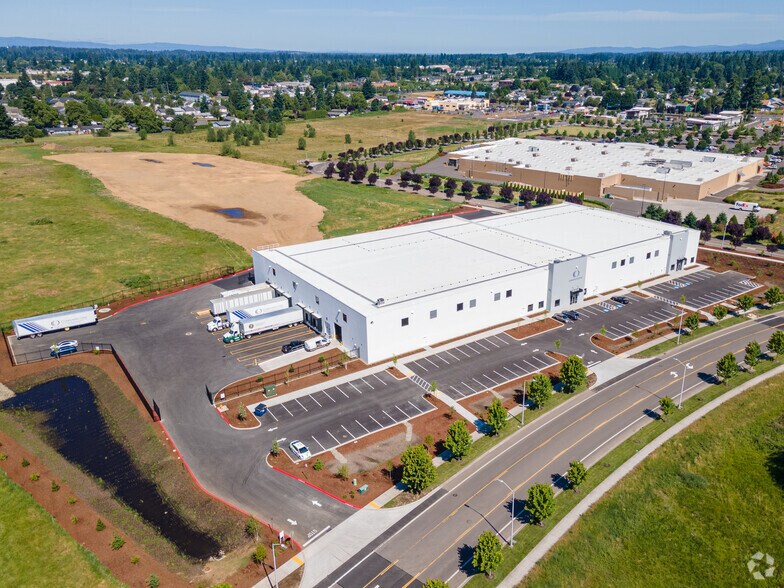 More Photos Of 6220 NE 147th Ave, Vancouver Industrial For Sale