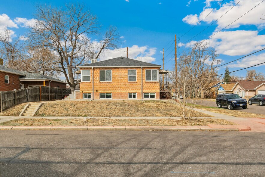 More Photos Of 2300 W 39th Ave, Denver Apartments For Sale