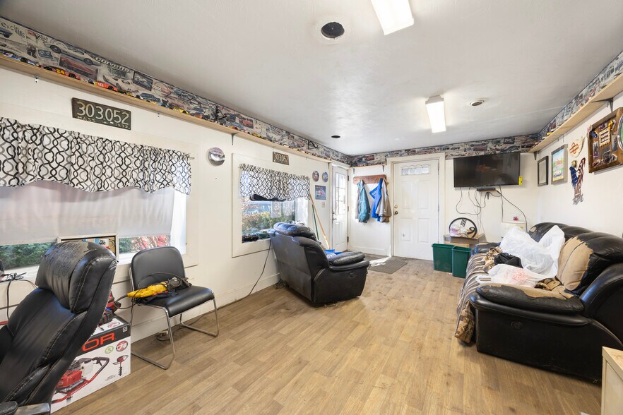 More Photos Of 405 E Main St, Orange Auto Repair For Sale