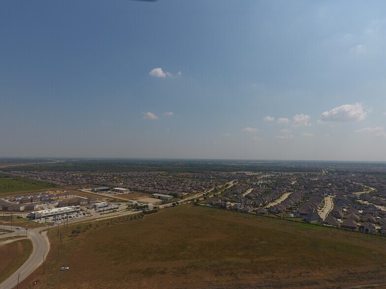 More Photos Of Meridiana Pky @ Green Valley Dr, Rosharon Land For Lease
