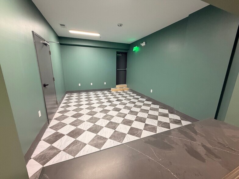 More Photos Of 6809 Belair Rd, Baltimore Coworking Space