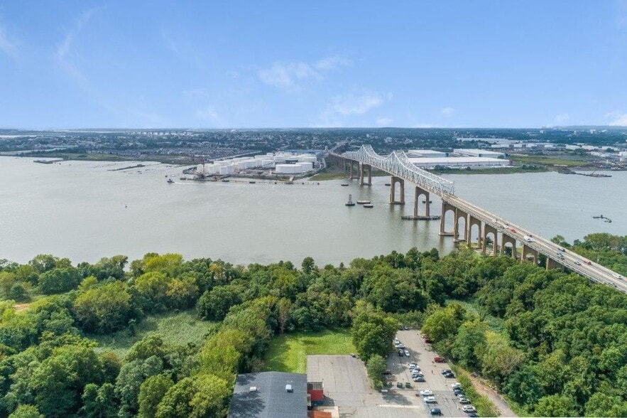 More Photos Of 4865 Arthur Kill Rd, Staten Island Warehouse For Sale