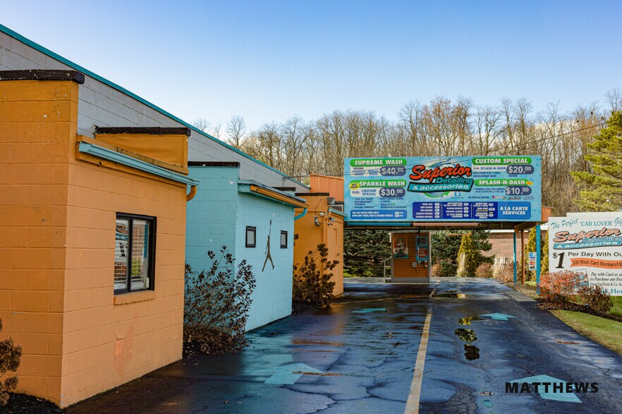 More Photos Of 2802 Pleasant Valley Blvd, Altoona Carwash For Sale