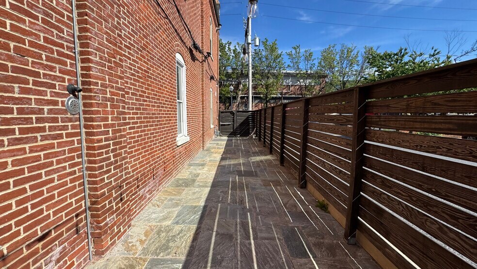 More Photos Of 215-217 Broadway, Bethlehem Restaurant For Lease