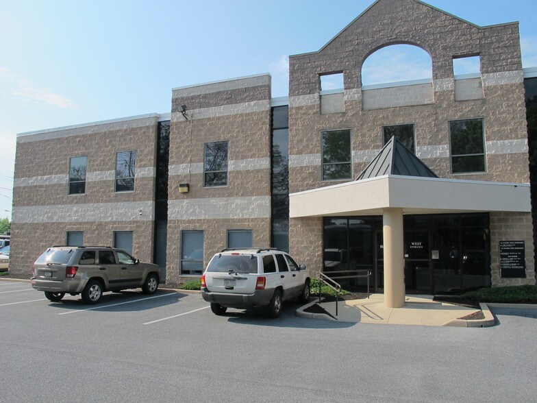 More Photos Of ,  Office For Sale