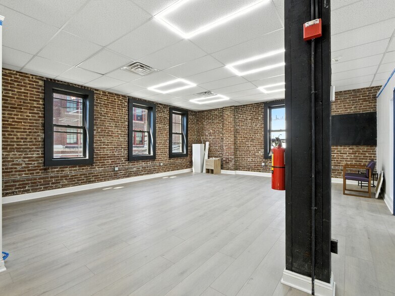 More Photos Of 538-540 62nd St, West New York Loft Creative Space For Lease
