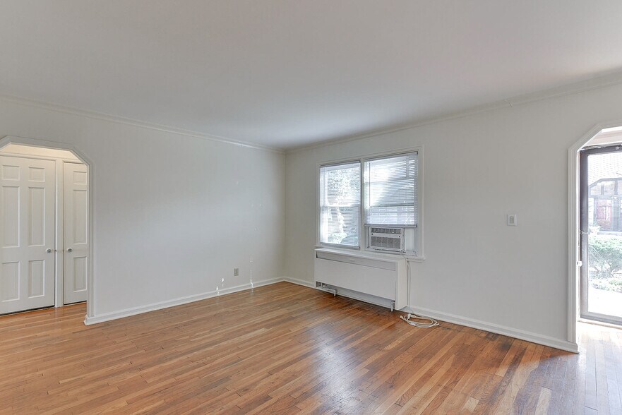 More Photos Of 816 N 36th St, Omaha Apartments For Sale