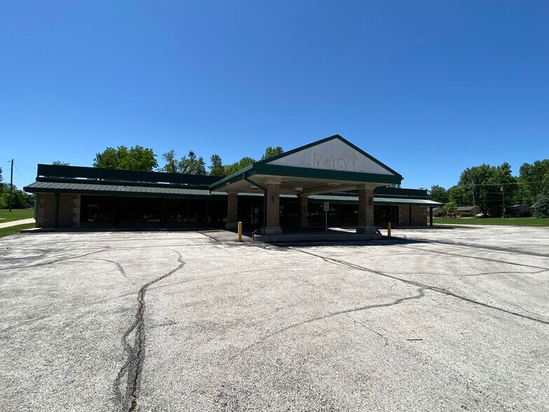 Primary Photo Of 2120 W Kearney St, Springfield Medical For Sale