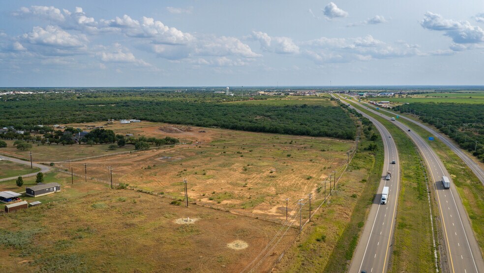 More Photos Of 175 County Road 1151, Pearsall Land For Sale