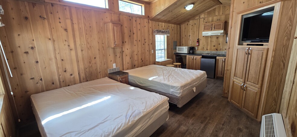 More Photos Of 204 US Highway 20 S, Thermopolis Manufactured Housing Mobile Home Park For Sale