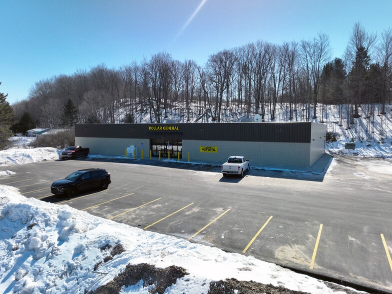 Primary Photo Of 2463 Marshall Rd, Honor General Retail For Sale