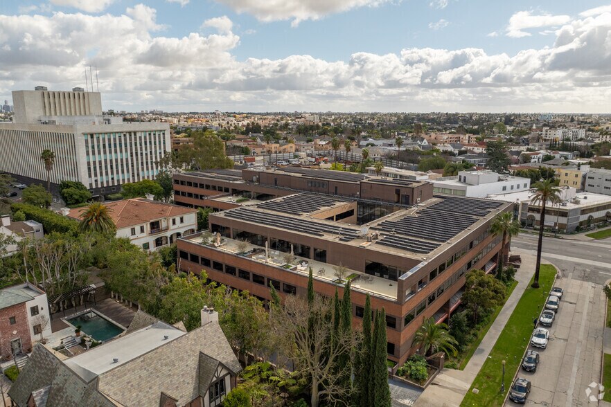 More Photos Of 4221 Wilshire Blvd, Los Angeles Loft Creative Space For Lease