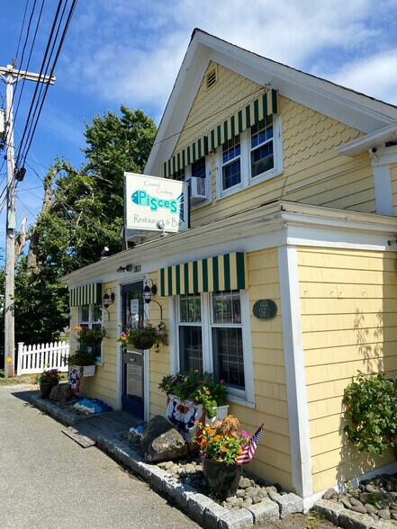 More Photos Of 2653 Main St, South Chatham Restaurant For Sale