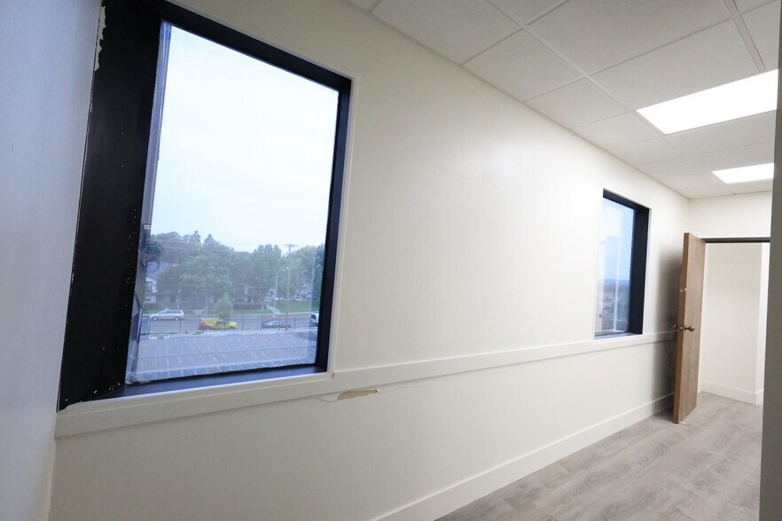 More Photos Of 1801 W Romneya Dr, Anaheim Office Residential For Lease