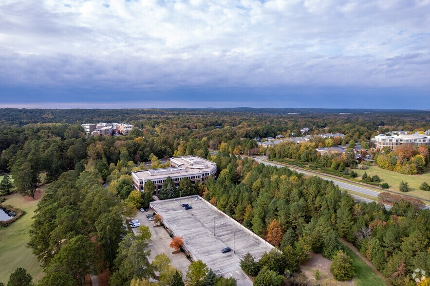 More Photos Of 1414 Raleigh Rd, Chapel Hill Office For Lease