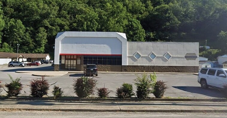 Primary Photo Of 894 Cook Pky, Oceana Drugstore For Lease