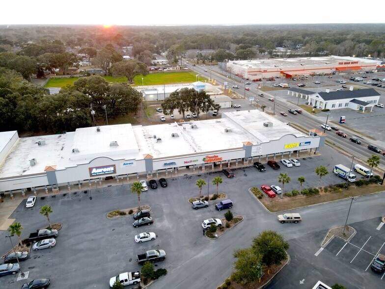More Photos Of 4455-4497 Mobile Hwy, Pensacola Unknown For Lease