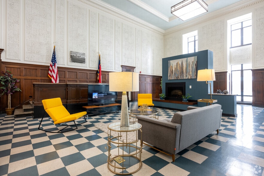 More Photos Of 50 W 4th St, Winston-Salem Apartments For Lease