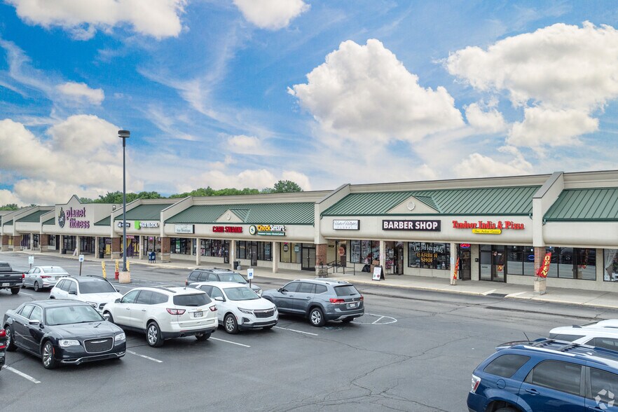 More Photos Of 7791-7825 Waynetowne Blvd, Dayton Unknown For Lease