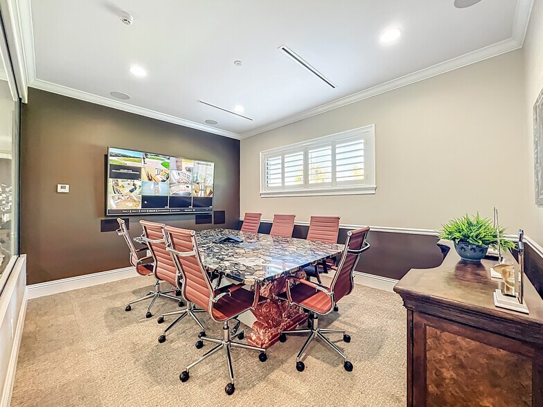 More Photos Of 4850 Holopaw Rd, Saint Cloud Office For Sale