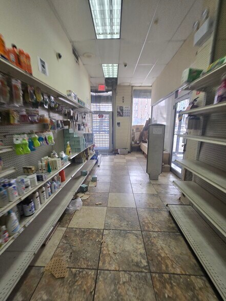 More Photos Of 1963-1967 Grand Concourse, Bronx Freestanding For Lease