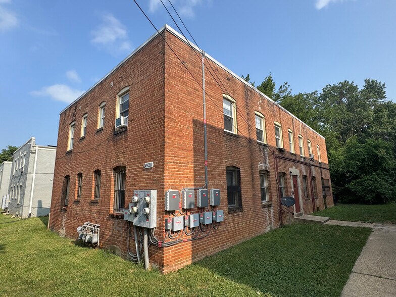 More Photos Of 4920 Nash St NE, Washington Apartments For Sale