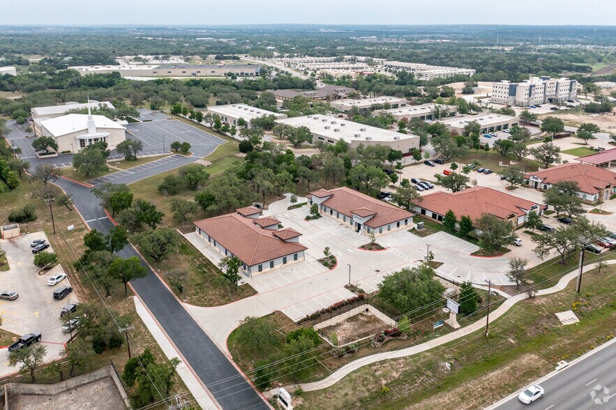 More Photos Of 1779 E Whitestone Blvd, Cedar Park Medical For Lease