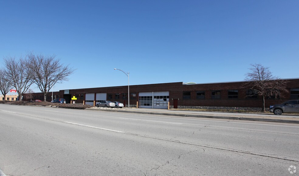 More Photos Of 1501 Burlington St, North Kansas City Warehouse For Lease