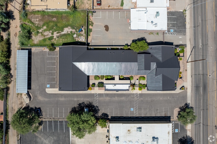 More Photos Of 5232 E Pima St, Tucson Office For Sale