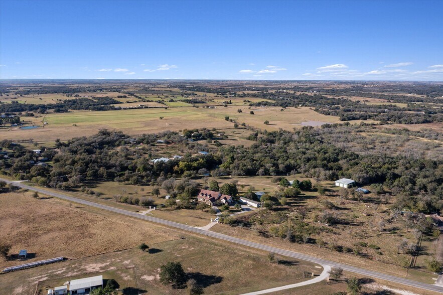 More Photos Of 1092 FM 3000, Elgin Specialty For Sale