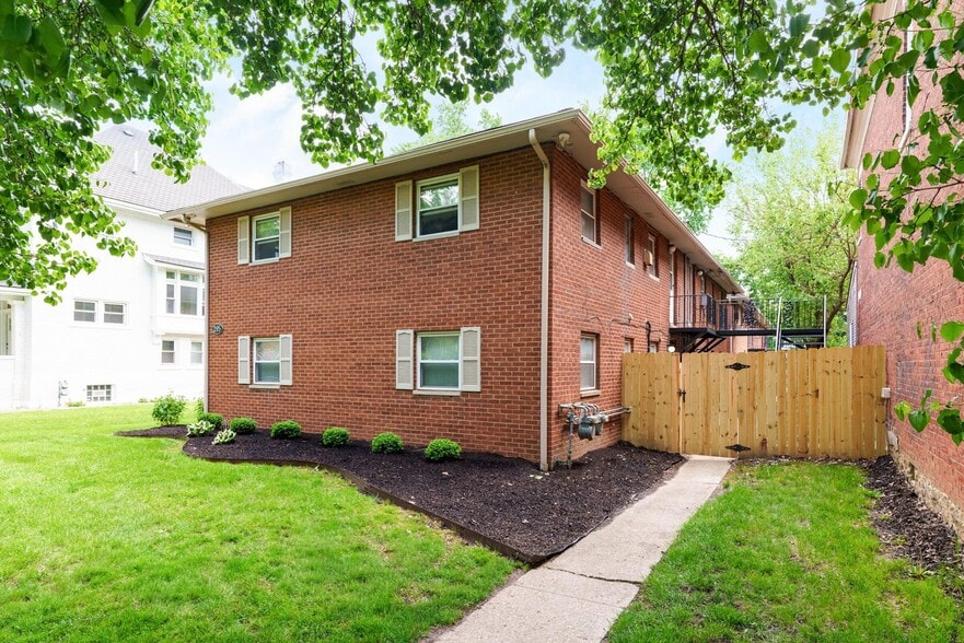 More Photos Of 295 Thurman Ave, Columbus Apartments For Sale