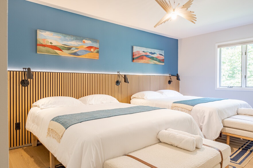 More Photos Of 37 Patricia Dr, Pleasant Valley Specialty For Sale