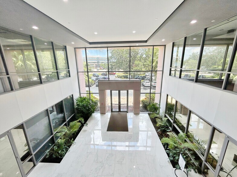 More Photos Of 4210 Metro Pky, Fort Myers Office For Lease