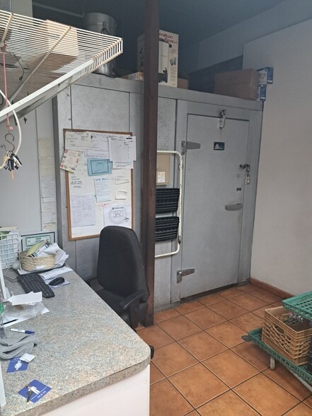 More Photos Of 380 George St, New Brunswick Storefront Retail Residential For Lease