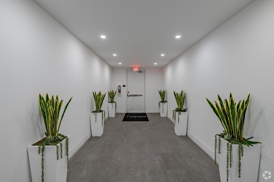 More Photos Of 1 Curtiss Pky, Miami Springs Apartments For Sale