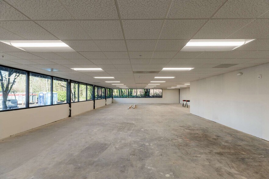 More Photos Of 12725 SW 66th Ave, Tigard Office For Sale