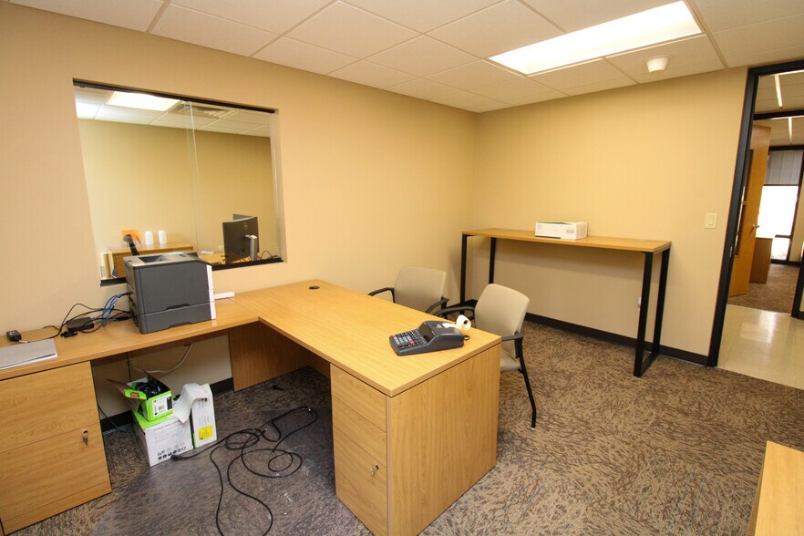 More Photos Of 100 E 3rd St, Galva Office For Sale