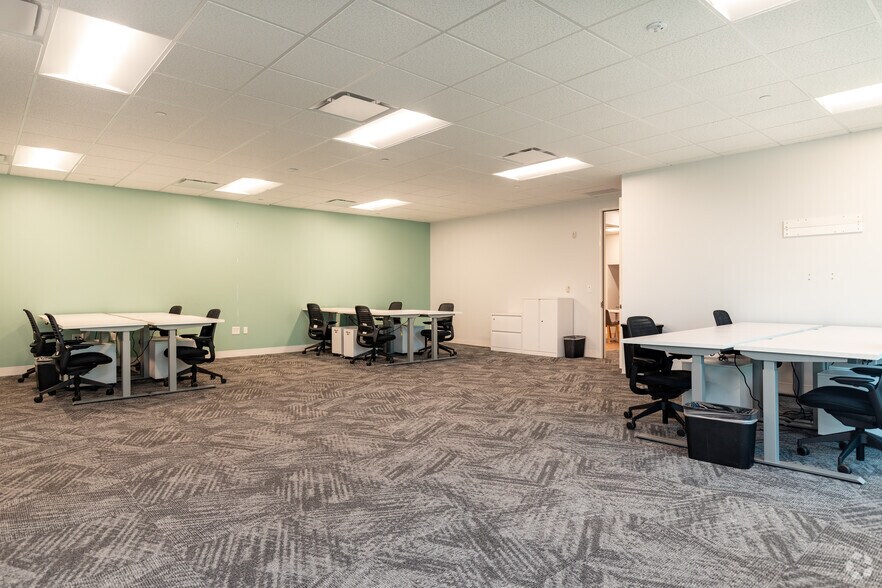More Photos Of 2530 Meridian Pky, Durham Coworking Space