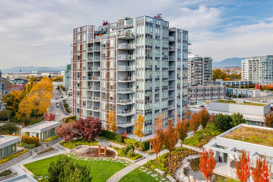 More Photos Of 7468 Lansdowne Rd, Richmond Apartments For Lease