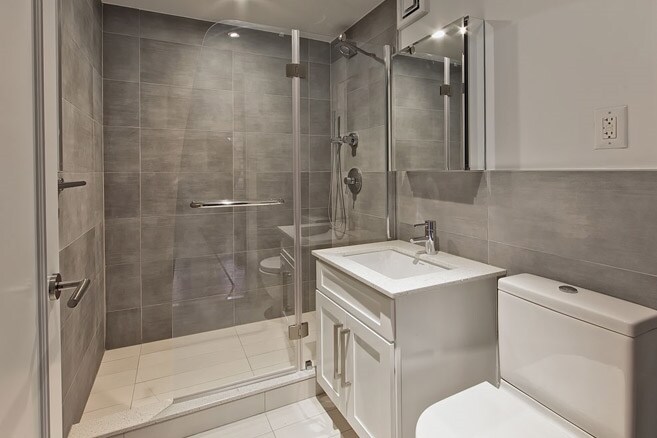 More Photos Of 301 E 47th St, New York Apartments For Lease